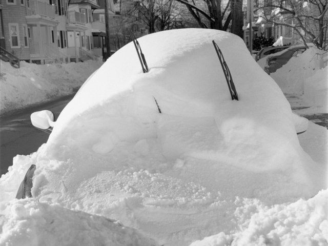 Car covered with sonw Chandler St  Feb 5, 2019.jpg