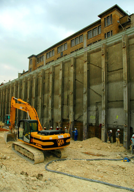 Centre Commercial - Elévation et Engins