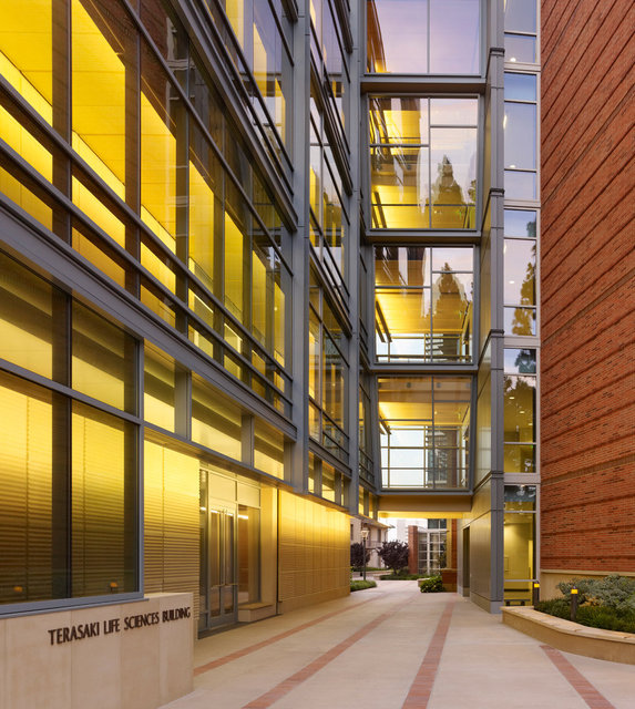 UCLA Terasaki Life Sciences Building | Entrance