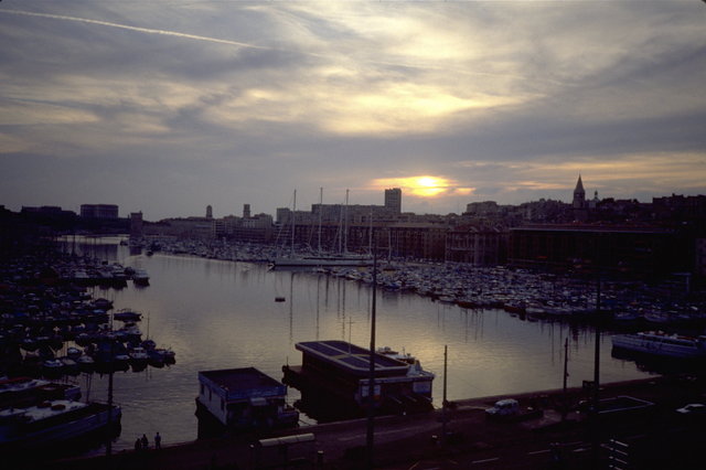 © CORDAY - Marseille Soir