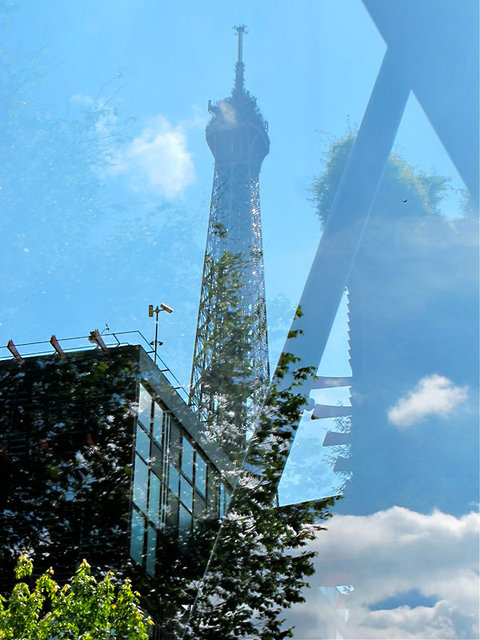 © CORDAY - Eiffel Collage