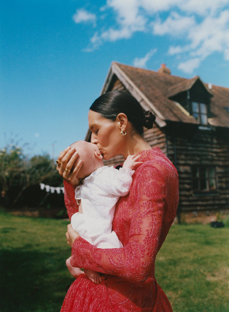 LAURA-MILK (4).jpg
