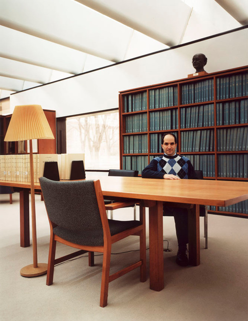Juan Maldacena - Institute for Advanced Study  Princeton, NJ