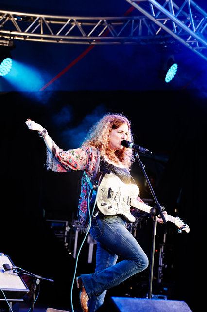 Debbie Bond
