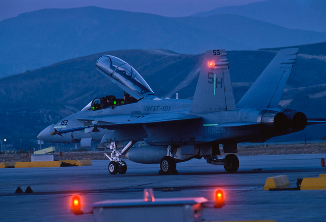 FA-18. California. McDonnell Douglas