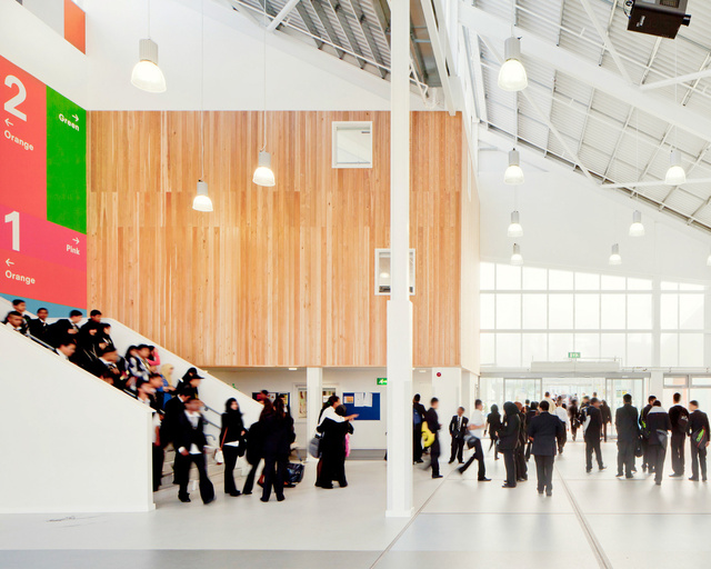 Broadway Secondary School. Cottrell and Vermeulen Architects.