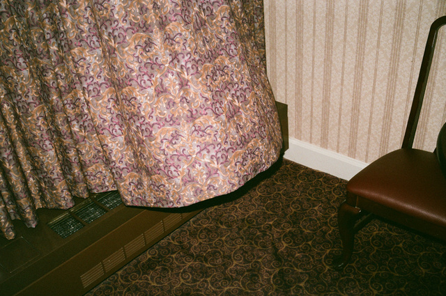 6_la chaise et le rideau, las vegas.jpg