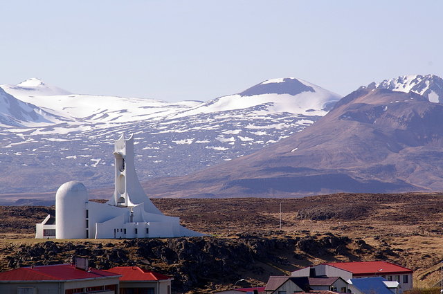 Church at Stykkisholmur VB.JPG