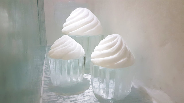 cupcakes vitrine.jpg