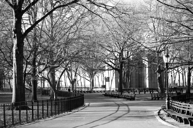 7 Days in New York City in Black and White