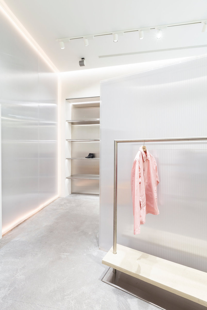 8am only hours customer opened store bestbuy Store III