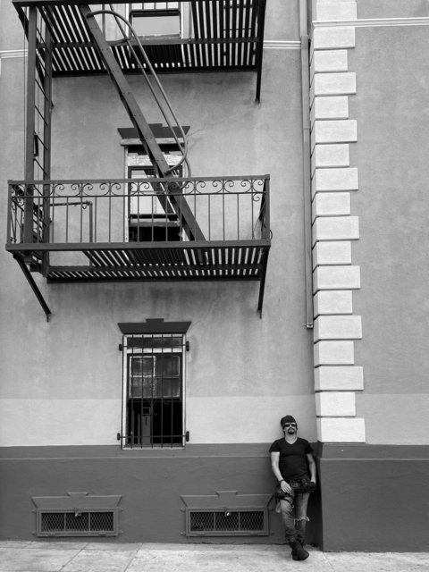 Chillin' on Yucca Street, Hollywood