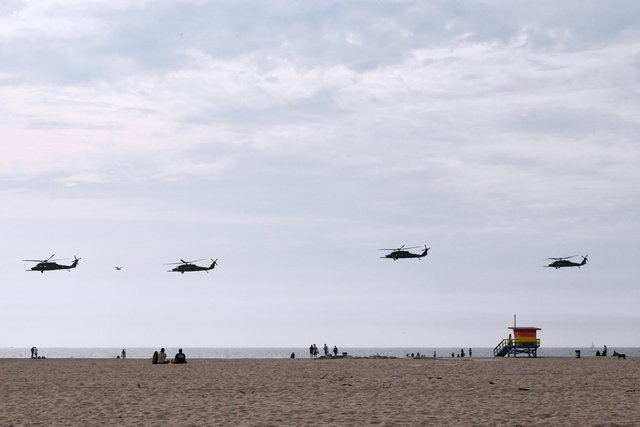HH-60 Pave Hawks over Venice Beach