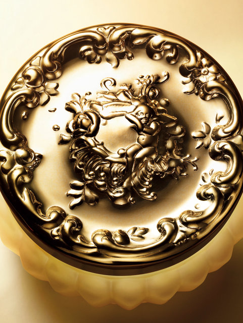 RNHeritage_DecorativeOverhead_FA13_FOGRA.jpg