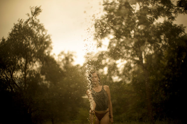 ©jf.julian_summershower-1613.jpg