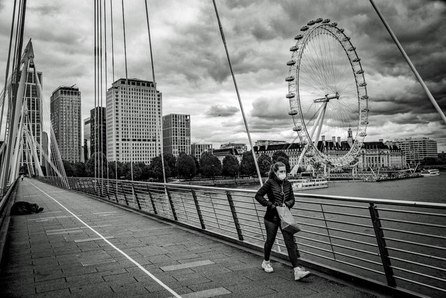 Golden Jubilee Bridge