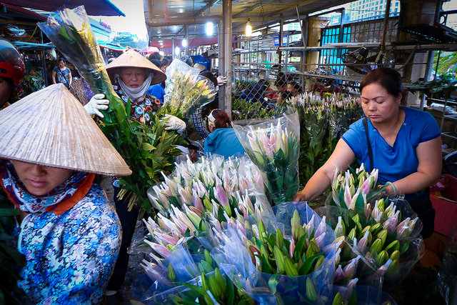 Flower market, Hanoi