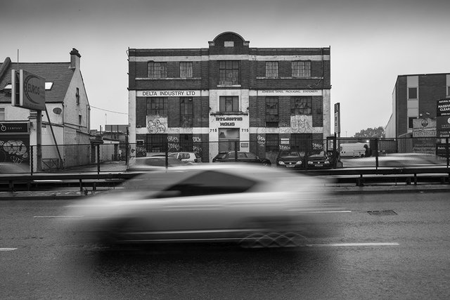 A406 North Circular Road