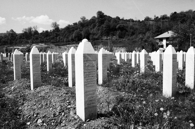 tombs of Srebrenica