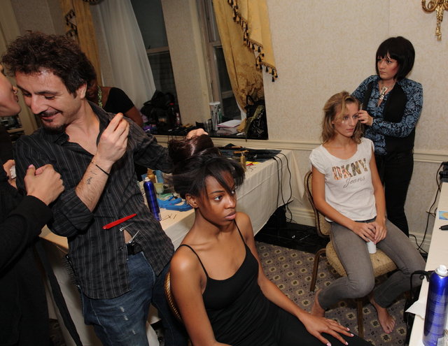 fashionweeksept2009backstage015.JPG