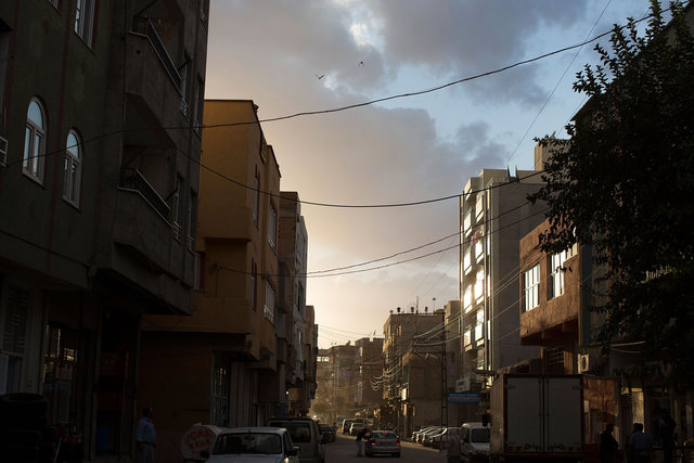 Escape to europe -  turkish-syrian border