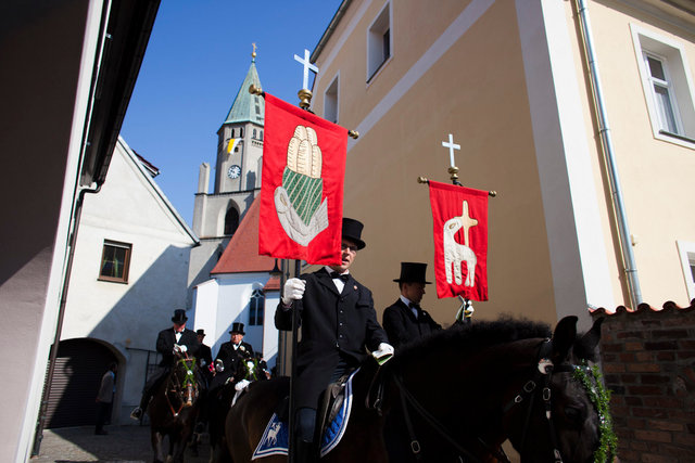 20110424sorbenosterreitenwittichenau017.jpg