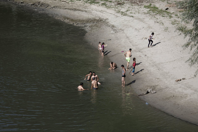 Escape to europe -  Serbia