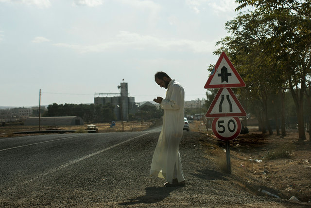 Escape to europe -  turkish-syrian border