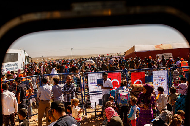 Escape to europe -  turkish-syrian border