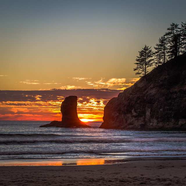 Setting Sun at Second Beach