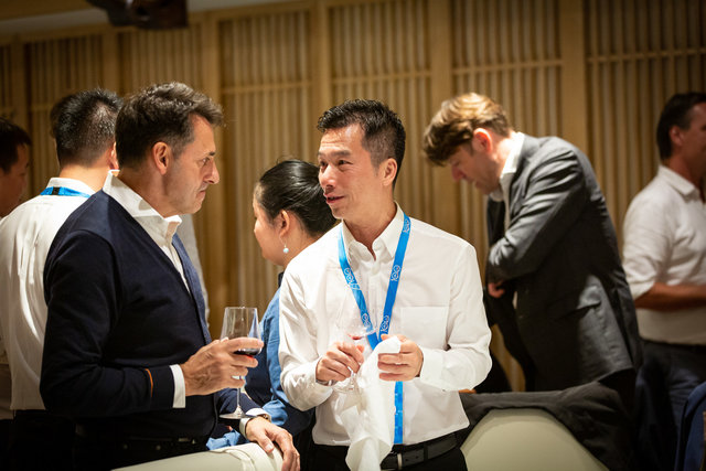KLM 100 Dinner October 14_0065_NL.jpg