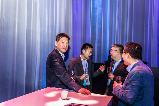 KLM 100 Dinner October 14_0367_NL.jpg