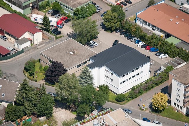 Schneider Elektronik GmbH_Steinbach_2013