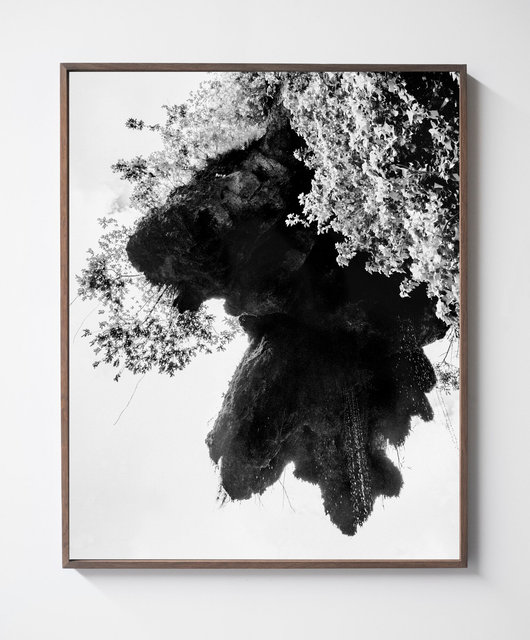 Hanging Rock, 2019, Archival Pigment Print, 98 x 78,4 cm, Ed. 5