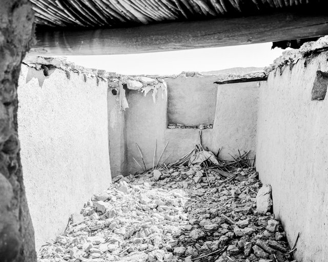 Ruin 02, 2019, Archival Pigment Print, 98 cm x 78,4 cm, Ed. 5 + 2AP