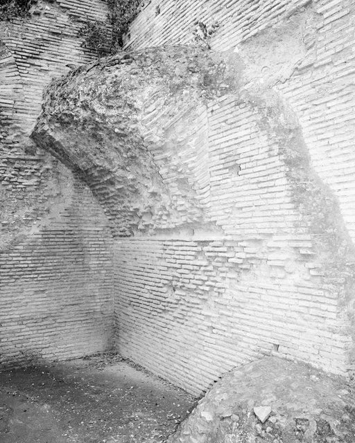 Brick Formation 01, 2018, Archival Pigment Print, 135 x 107,8 cm, Ed. 2