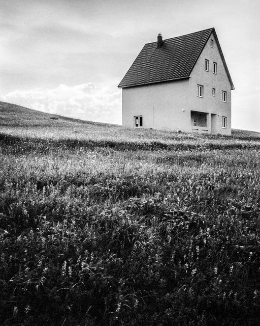 House 01, 2017, Archival Pigment Print, 50 x 40 cm, Unique Piece