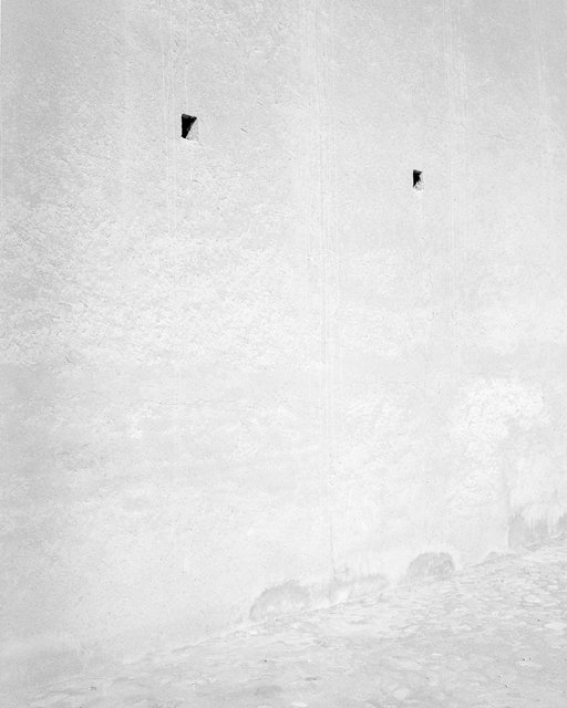 Wall 01, 2019, Archival Pigment Print, 15 x 12 cm in 33 x 27 cm frame with brass clips