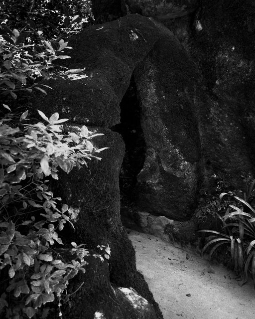 Entry 01, 2018, Archival Pigment Print, 32 x 25,6 cm, Ed. 3 + 2AP