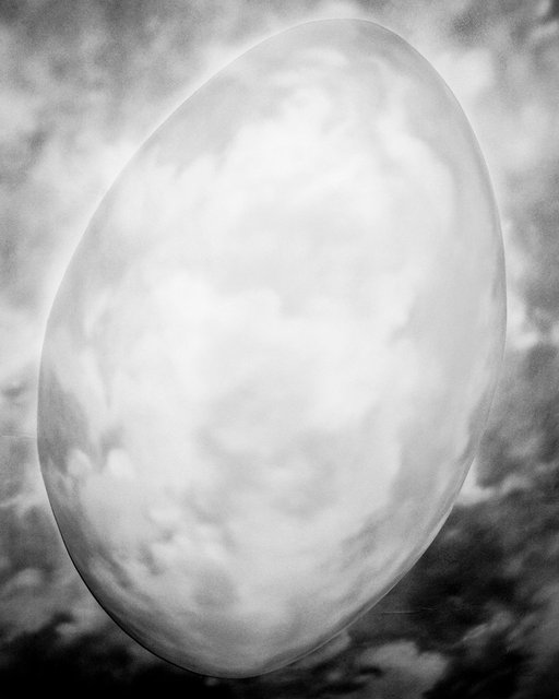 Oval, 2017, Archival Pigment Print, 98 x 78 cm, Ed. 5 + 2AP