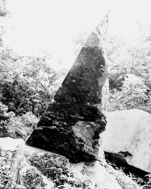 Triangle Rock, 2019, Archival Pigment Print, 98 x 78,4 cm, Ed. 5