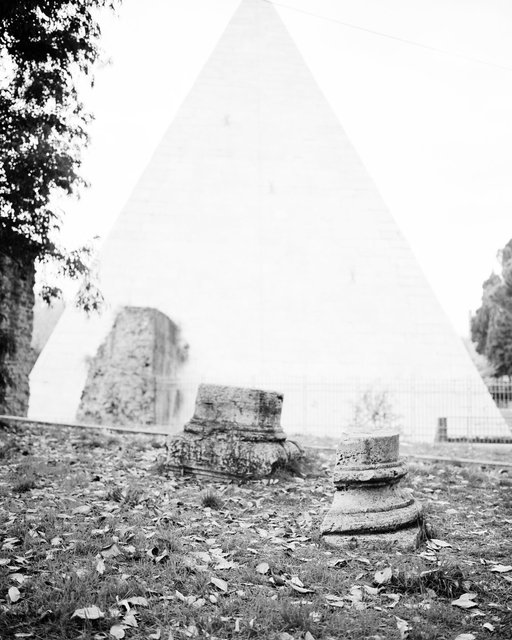 Pyramid 02, 2018, Archival Pigment Print, 60 x 52 cm, Ed. 3