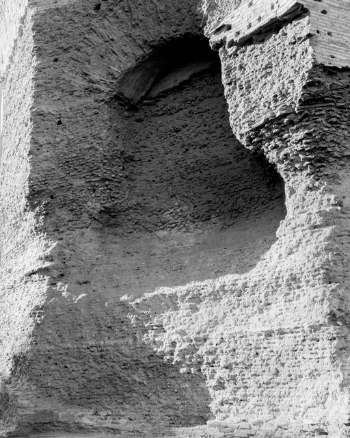 Ruin 01, 2017, Archival Pigment Print, 9 x 7,2 cm, Ed.3 + 2AP