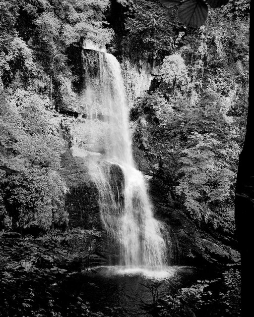Waterfall 02, 2018, Archival Pigment Print, 98 x 78,4 cm, Ed. 5 + 2AP / Also Available 135 x 107,8 cm, Ed. 3 + 2AP