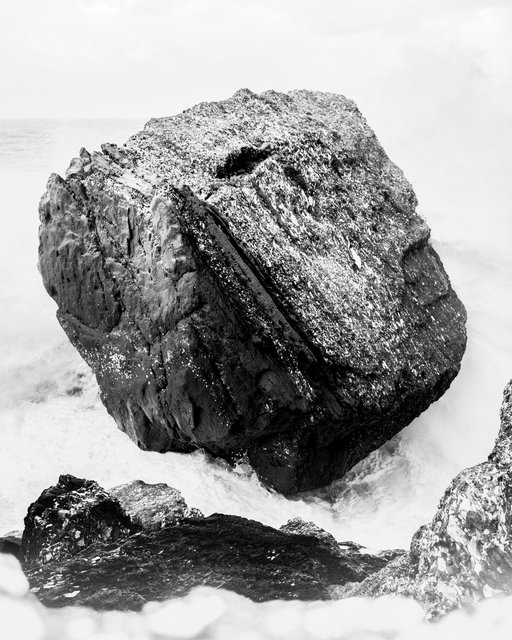Black Rock, 2019, Archival Pigment Print, 98 x 78,4 cm, Ed. 5