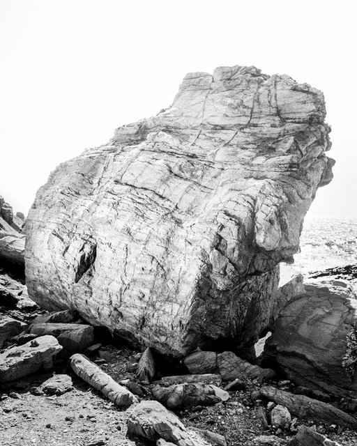 Rock 01, 2017, Archival Pigment Print, 98 x 78 cm, Ed. 3 + 2AP