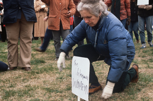 WASHINGTON DC_WOMENS PENTAGON ACTION_11-17-80_CHROME-22.jpg