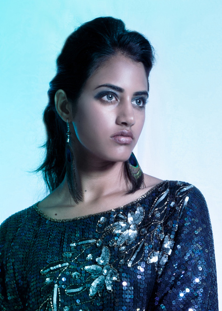 Portfolio-5x5-AnishaTestShootPortrait.jpg