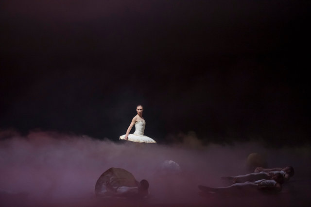 "Tyll" Alexander Ekman. The Royal Swedish Ballet