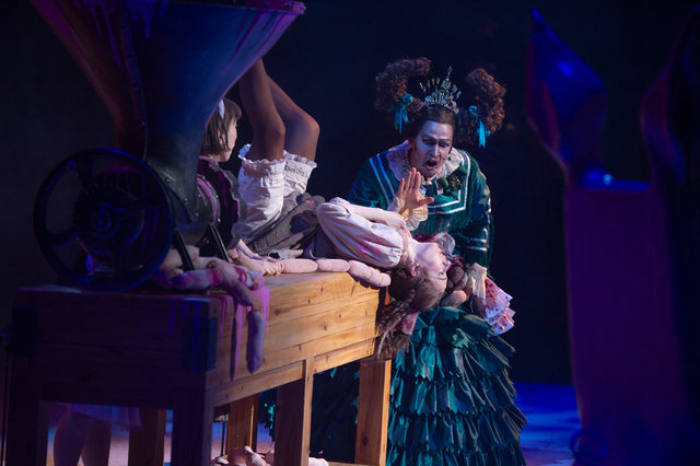 "Alice in Wonderland" Cristopher Wheeldon. The Royal Swedish Ballet.